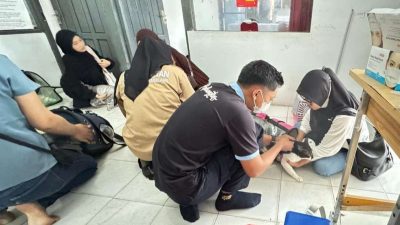 Hari Rabies, Distanbun Sintang Adakan Vaksinasi Rabies Gratis