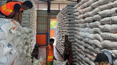 Perum BULOG Cabang Putussibau Pastikan Stok Beras Aman