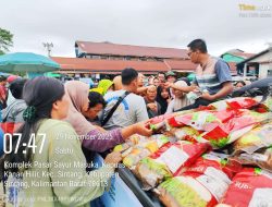 Jelang Nataru, Bulog Sintang Gelar Pasar Murah
