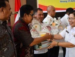 Bupati Sintang Sampaikan Pesan Layanan Kesehatan Terbaik