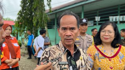 Pemkab Sintang Tangani Jembatan Putus Secara Bertahap