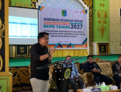 Pemkab Sintang Siapkan Dana Stimulus untuk Kecamatan